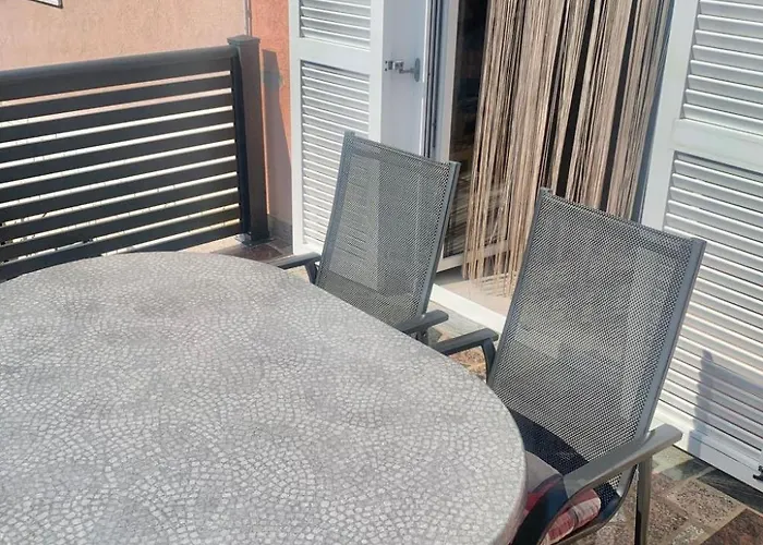 Barbara By Interhome Apartman